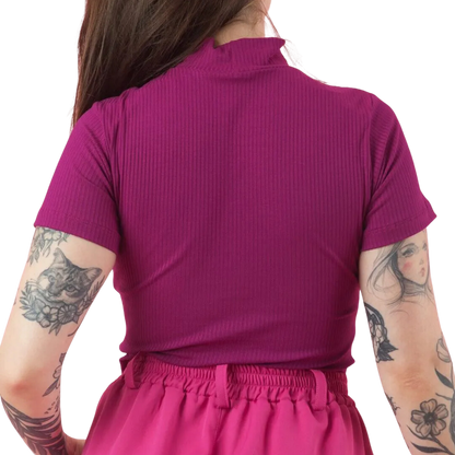 Cropped Canelado Manguinha Gola Alta