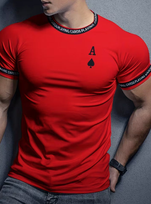 Camiseta masculina de gola redonda com modelagem slim e estilo esportivo