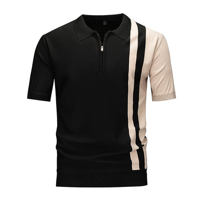 Camisa polo masculina de malha com meio zíper e blocos de cores, estampa listrada vertical em azul marinho e branco, manga curta.