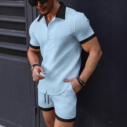 Conjunto de praia masculino casual com camisa de manga curta e shorts em blocos de cores.
