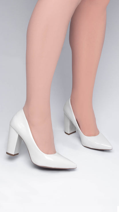 Sapato Scarpin Salto Quadrado Verniz Off White