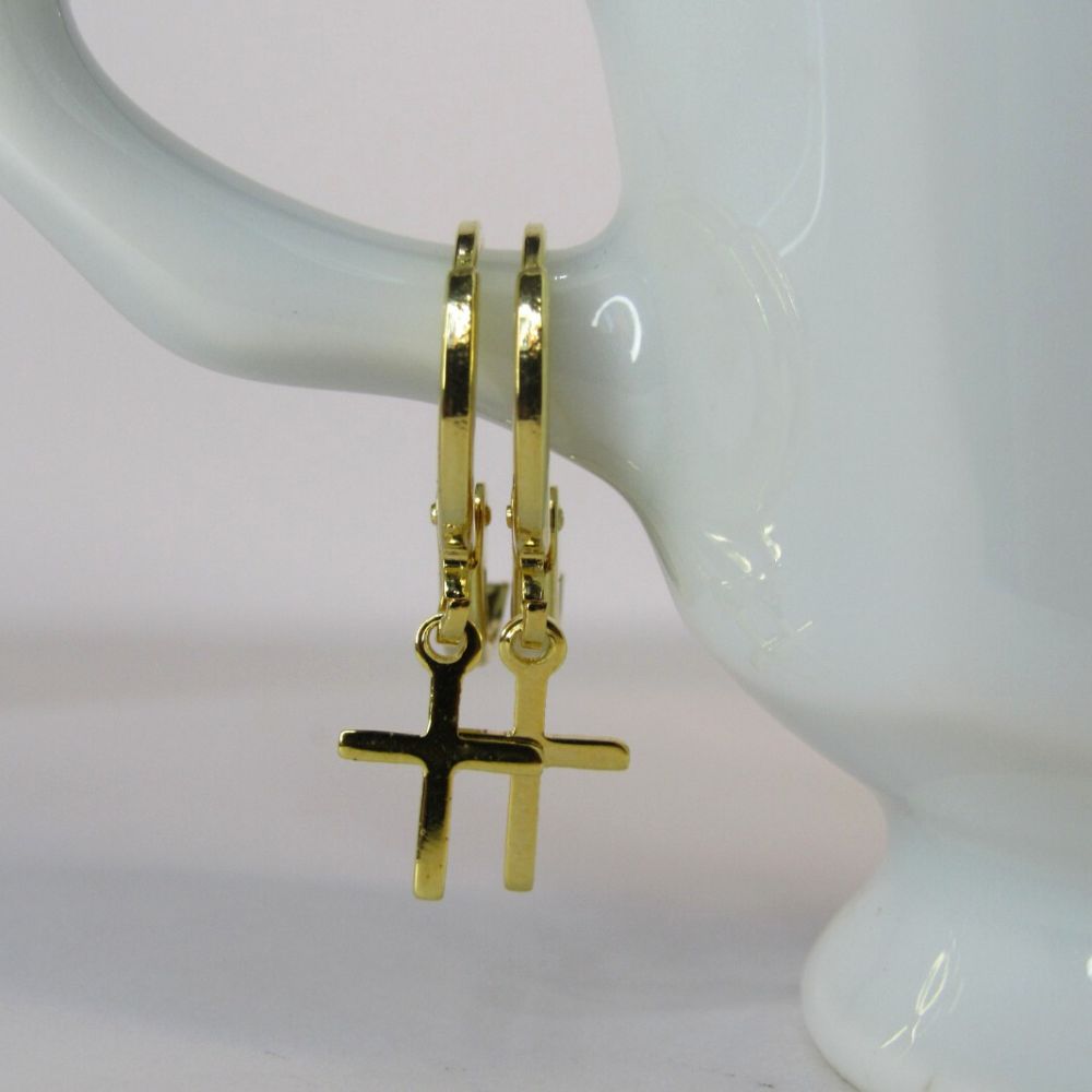 Brinco Argolinha com Cruz Banhado em Ouro 18k